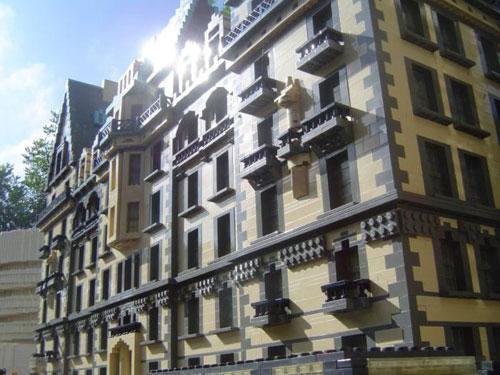 Из лего построили Нью-Йорк