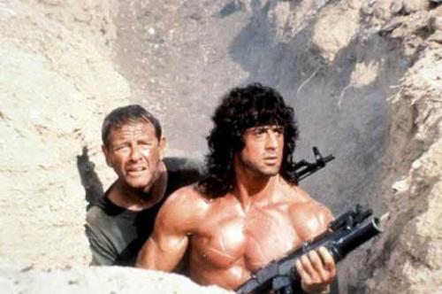 Сталлоне зажигает: старик Рэмбо идет на войну