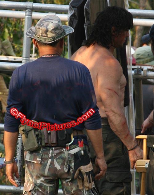 Сталлоне зажигает: старик Рэмбо идет на войну