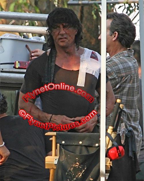 Сталлоне зажигает: старик Рэмбо идет на войну