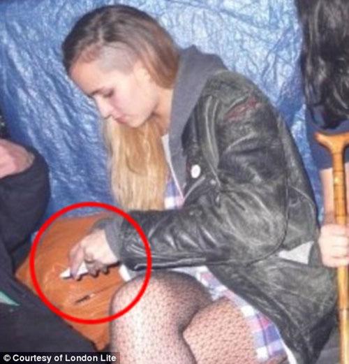 Новая модель Agent Provocateur пошла по кокаиновым стопам Кейт Мосс