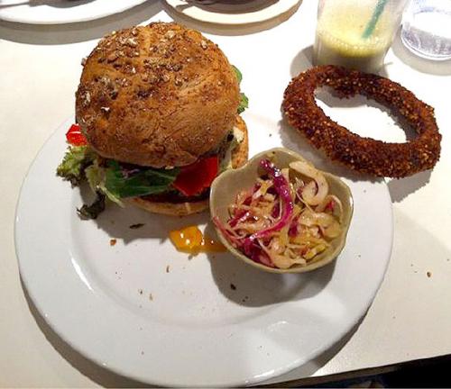 Чем питаются звезды?