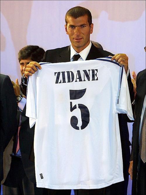 11 самых дорогих трансферов в истории футбола