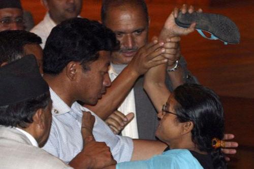 Как дерутся политики