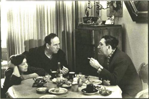 Редкие фото советских знаменитостей на праздниках и во время застолья