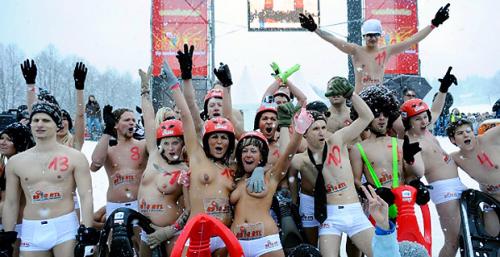 В Германии прошел чемпионат по "голым саням"