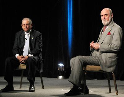 43 человека, изменивших интернет