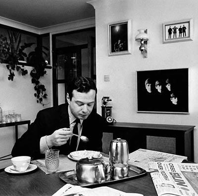 Редкие фотографии всемирно известных звезд. Часть 25