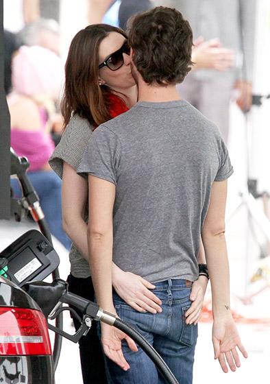 Звездные руки не для скуки: вся экспрессия знаменитостей