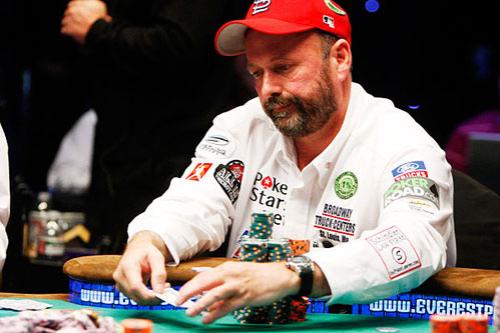 Победитель самого престижного в мире турнира по покеру выиграл  млн