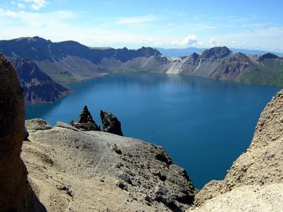 15 самых красивых кратерных озер нашей планеты