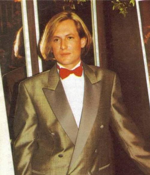 "На-На", Шатунов, Титомир и другие: что стало с музыкальными секс-символами 90-х