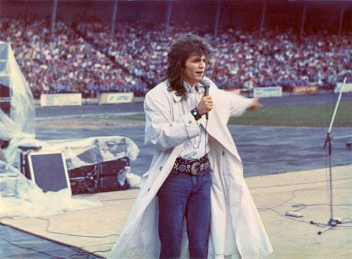 "На-На", Шатунов, Титомир и другие: что стало с музыкальными секс-символами 90-х