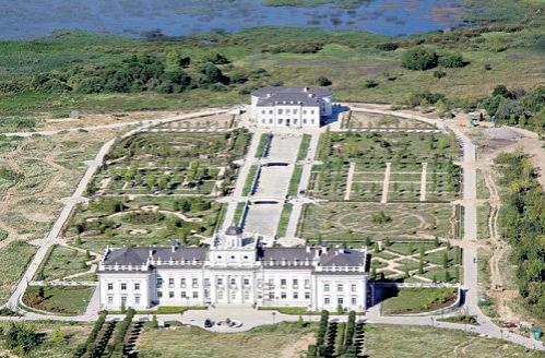 Самый дорогой дворец Подмосковья соседствует с дачей Пугачёвой