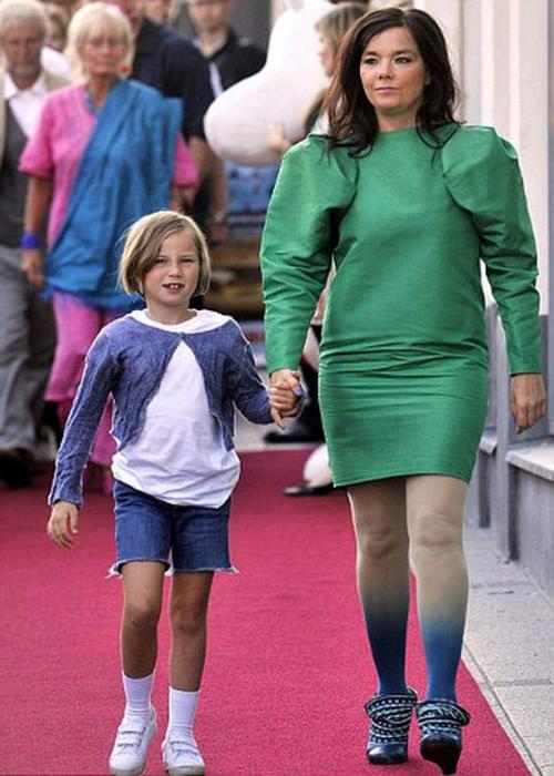 Как выглядят сейчас рок и поп-звезды 1990-2000 годов