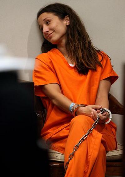 14  американских учительниц, осуждённых за связи с учениками