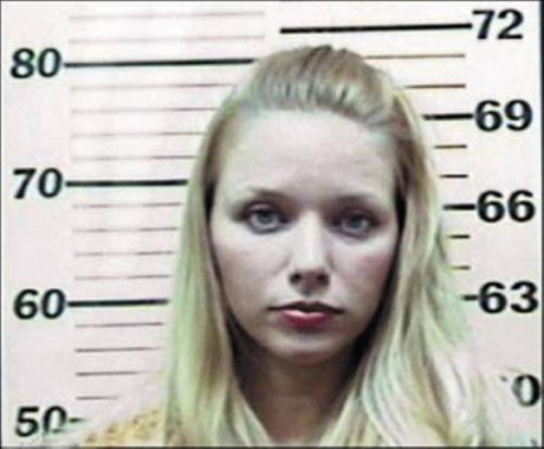 14  американских учительниц, осуждённых за связи с учениками