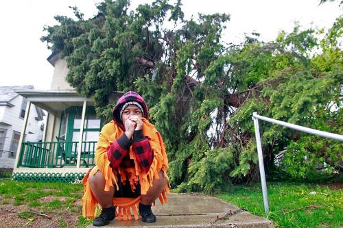 Торнадо практически сравнял с землей город в США