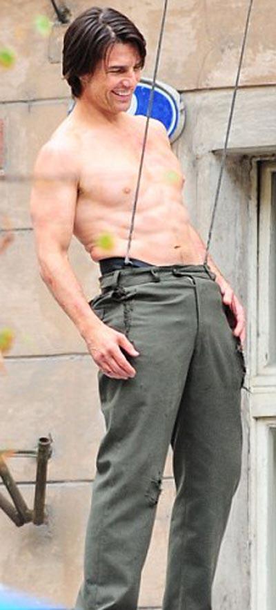 Том Круз совершает головокружительные трюки