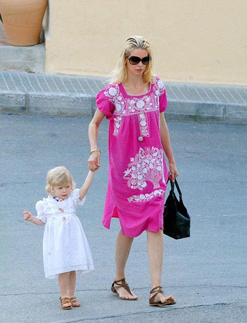 Свежая поросль пробилась на голливудских холмах