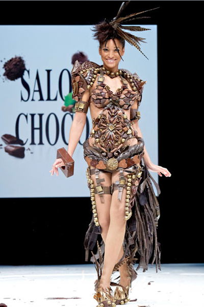 Лучшие модели шоколадного шоу 2011 в Париже