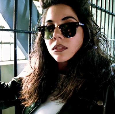 Незвездные родственники звезд