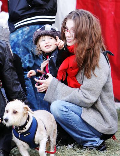 Незвездные родственники звезд