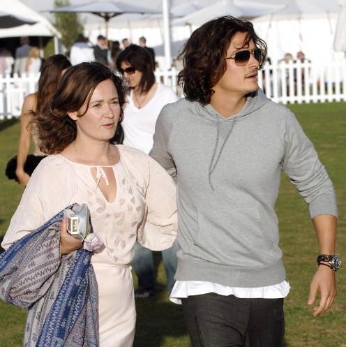 Незвездные родственники звезд