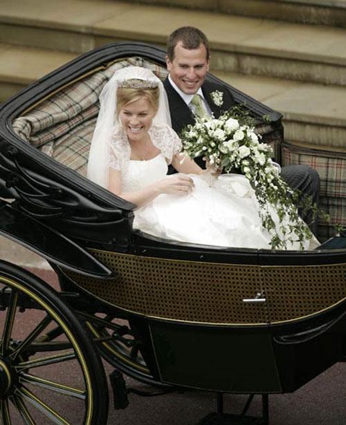 Внук британской королевы женился на канадке