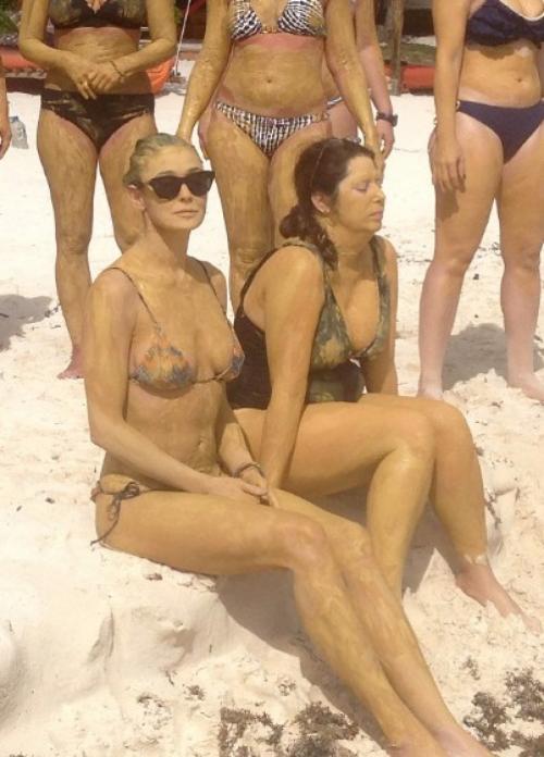 Звезды за 50, которым не стыдно появиться на пляже