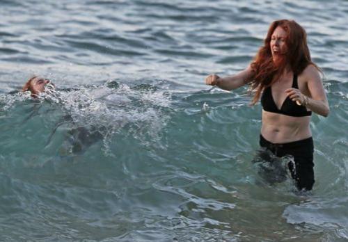 Звезды за 50, которым не стыдно появиться на пляже