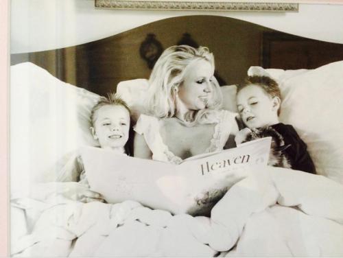 Дети напоказ: звезды, демонстрирующие фото отпрысков в Instagram