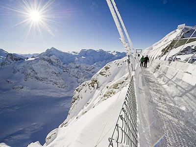 В Швейцарии открылся самый высокий в Европе подвесной мост