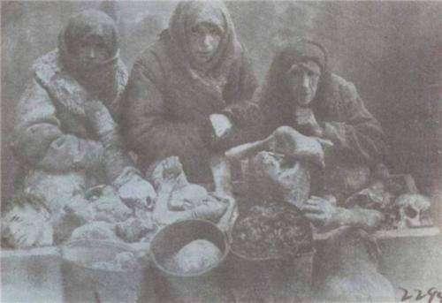 Самые известные случаи каннибализма ради выживания