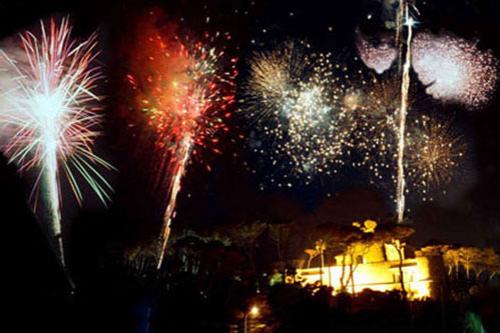 Свадьба Тома Круза и Кэти Холмс пройдет в старинном замке