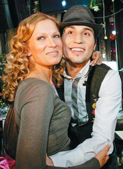 Стриптиз Билана конкурировал с эротикой Баскова