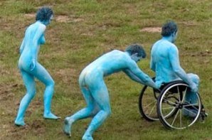 Спенсер Туник раздел и раскрасил любителей альтернативной музыки