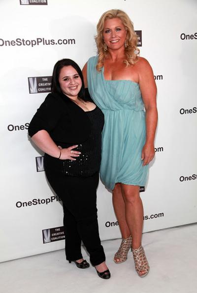 Топ-20 звездных красавиц-коротышек