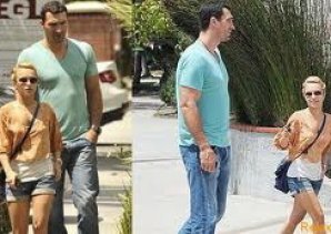 Топ-20 звездных красавиц-коротышек