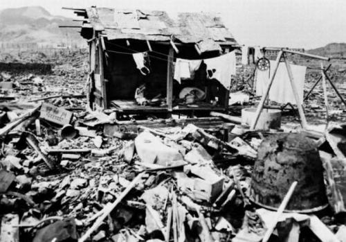 Хиросима и Нагасаки: шокирующие кадры