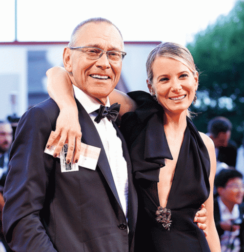 Они нашли друг друга: звездные пары, которые очень долго вместе