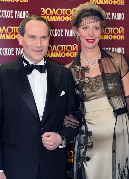 Они нашли друг друга: звездные пары, которые очень долго вместе