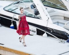 Белла Потемкина устроила праздник моды на берегу Москвы-реки