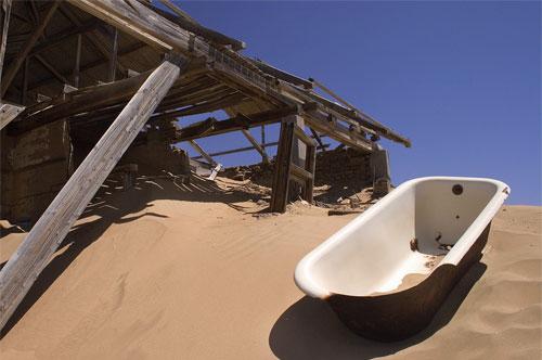 Город-призрак в песках Намибии