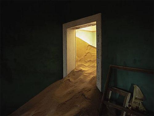 Город-призрак в песках Намибии