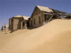 Город-призрак в песках Намибии