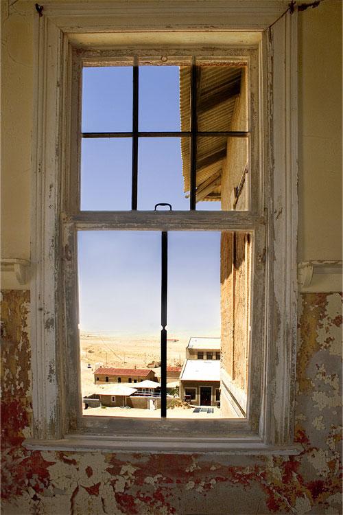 Город-призрак в песках Намибии