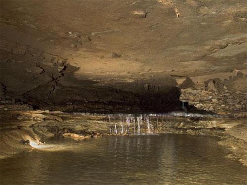 В Индиане процветает «пещерный» бизнес