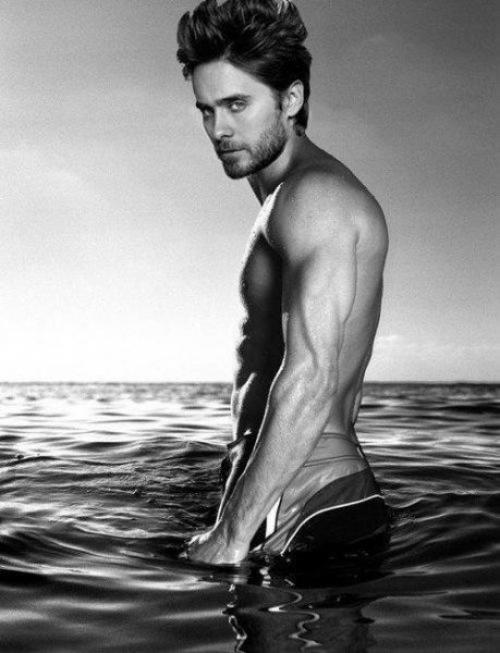 Знаменитости, превратившиеся из толстяков в мачо