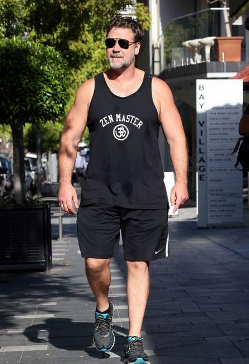 Знаменитости, превратившиеся из толстяков в мачо